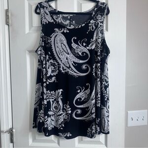 Paisley Print Sleeveless Top - Black and White
